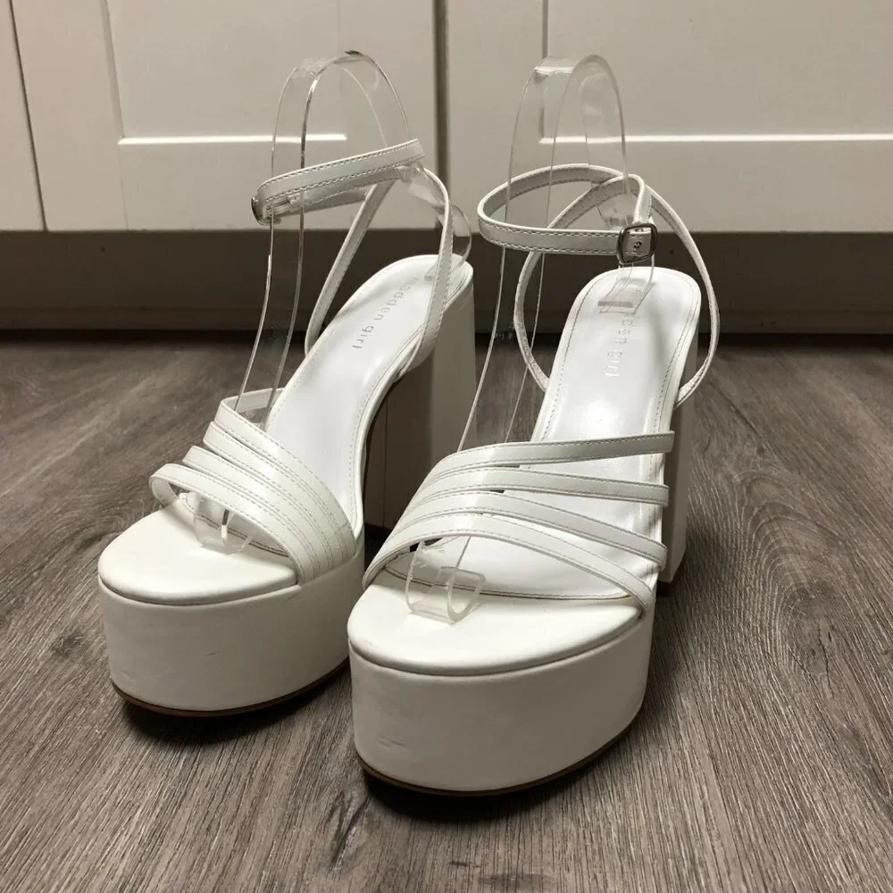 Madden Girl Women's Size 10 Jadda White Platform Heels Vegan Leather Barbie Shoe